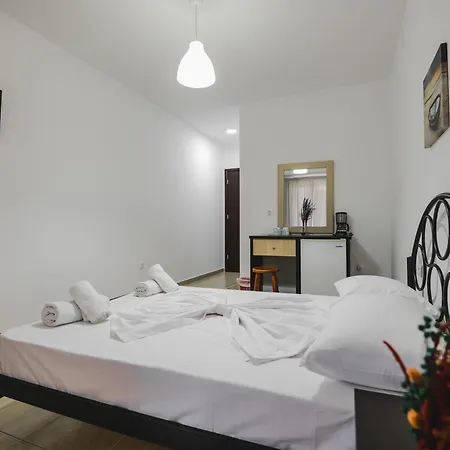 Casa de hóspedes Nefelis Himare