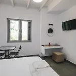Nefelis Vendégház Himara