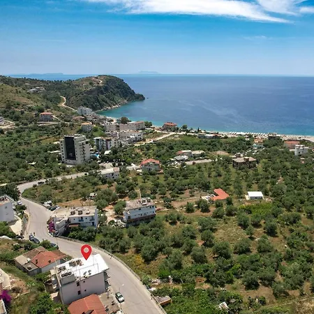 Nefelis Pensionat Himare