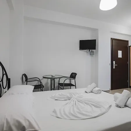 Nefelis Pensionat 3*